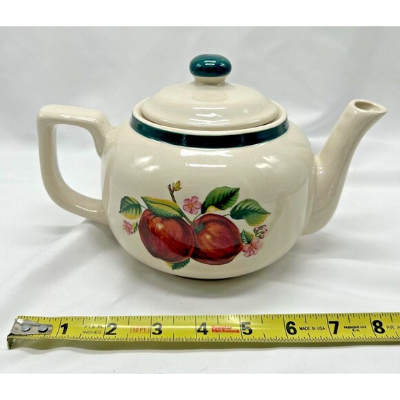 VINTAGE Casuals by China Pearl ~ Red Apples ~ Stoneware Tea Pot w Lid ~ 5 cups - Picture 8 of 9